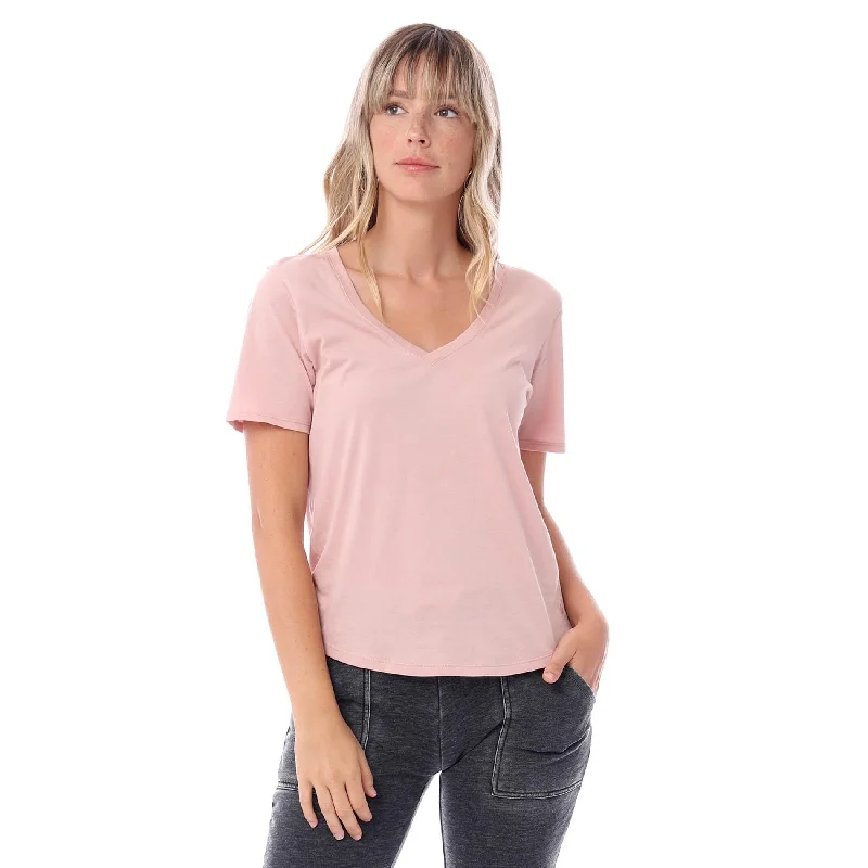 women's tops for those who prefer classic over trendy stylesOrganic Cotton V-Neck T-Shirt (Rose)