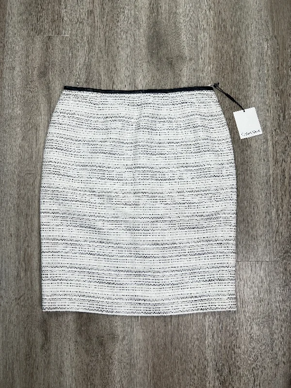 women's skater skirtsSkirt Mini & Short By Calvin Klein In Black & White, Size: M