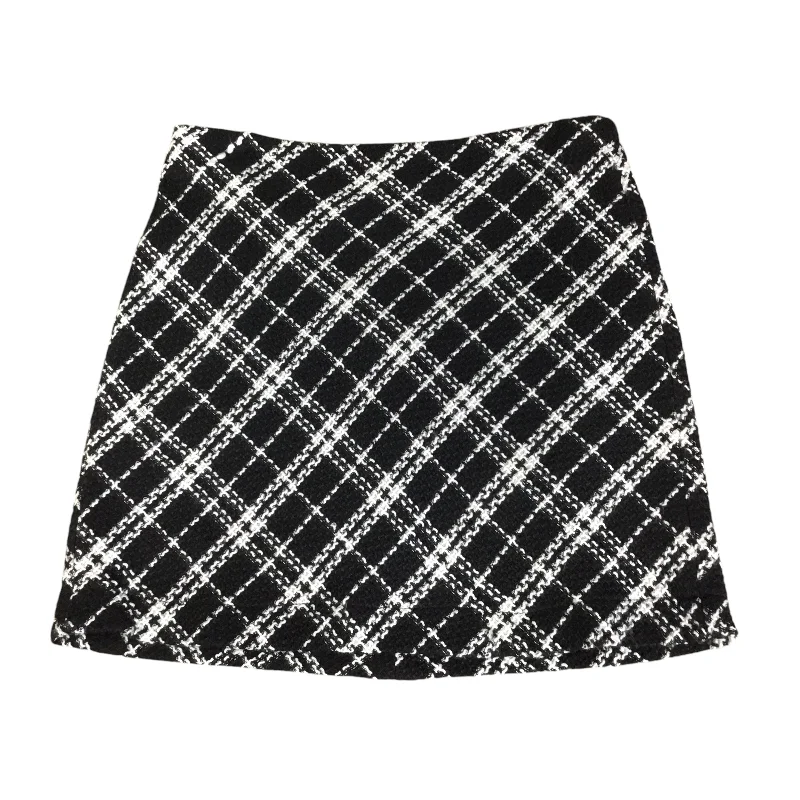 women's wool skirtsSkirt Mini & Short By Gilli In Black & White, Size: M